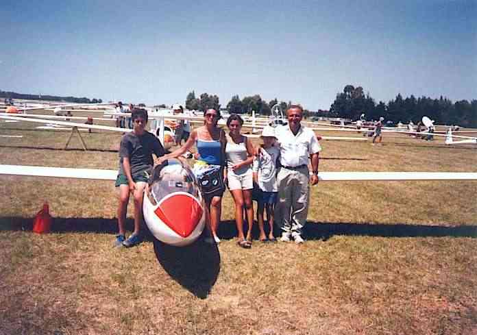 Mi familia 2001