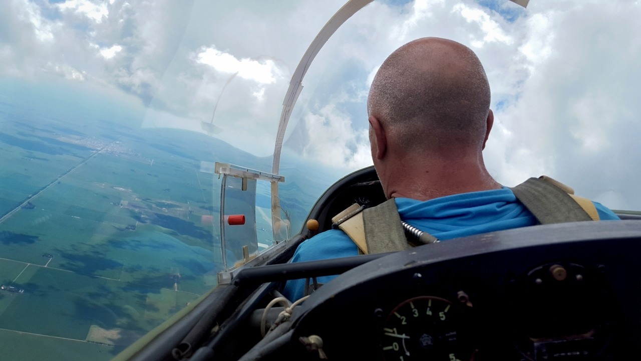 Actividad de vuelo en el Aeroclub Oliva