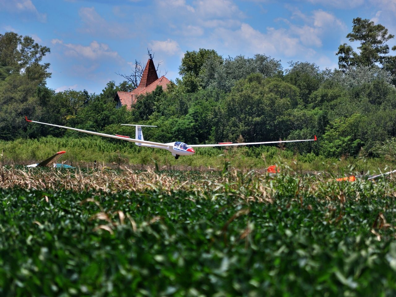 Actividad de vuelo en el Aeroclub Oliva