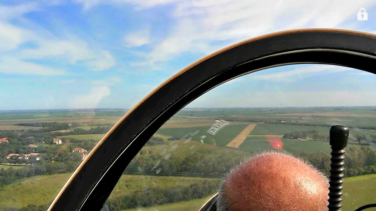 Actividad de vuelo en el Aeroclub Oliva febrero 2016
