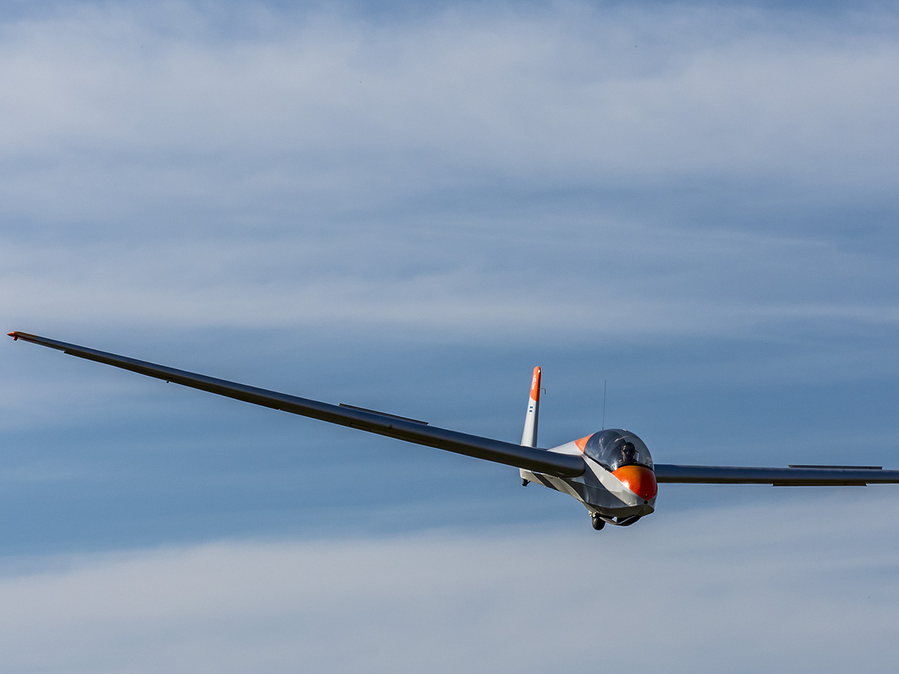 Examen de alumnos en el Aeroclub Oliva