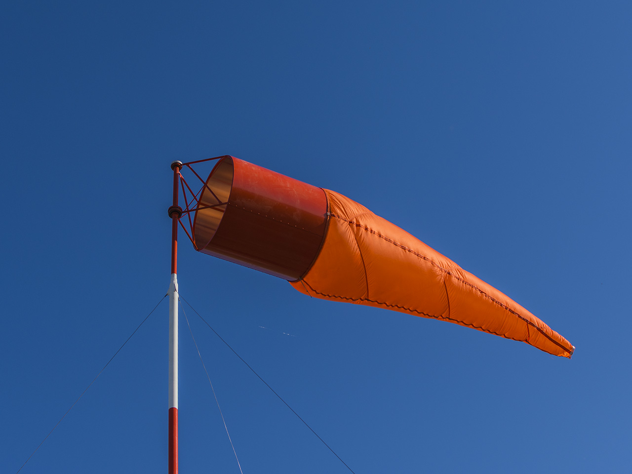 Colocación de la manga de viento