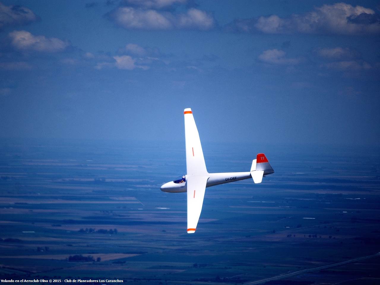 Actividad de vuelo en el Aeroclub Oliva diciembre 2015